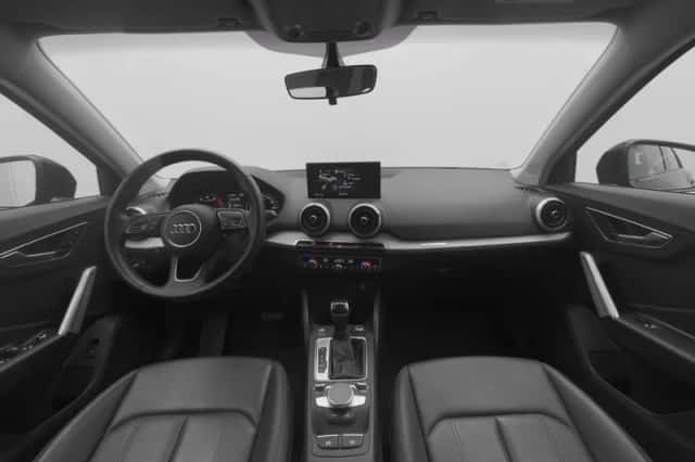 Audi Q2 (2021) thumbnail 3