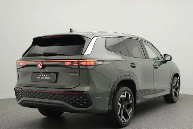 Volkswagen Tayron (2025) thumbnail 2