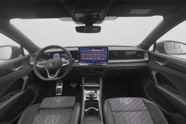 Volkswagen Tayron (2025) thumbnail 3