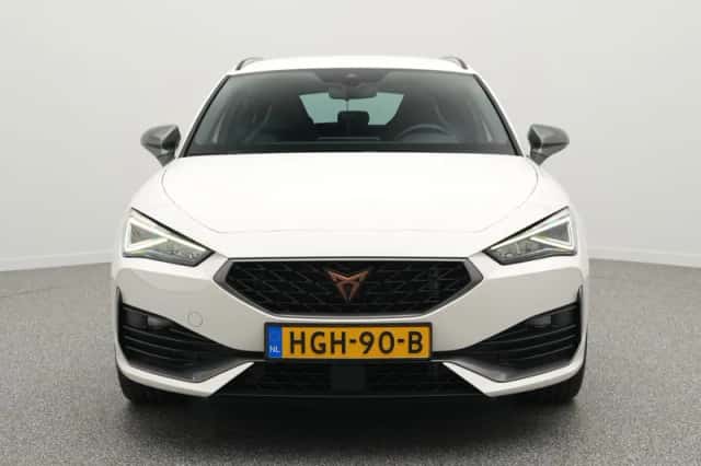 CUPRA Leon Sportstourer (2022) thumbnail 4