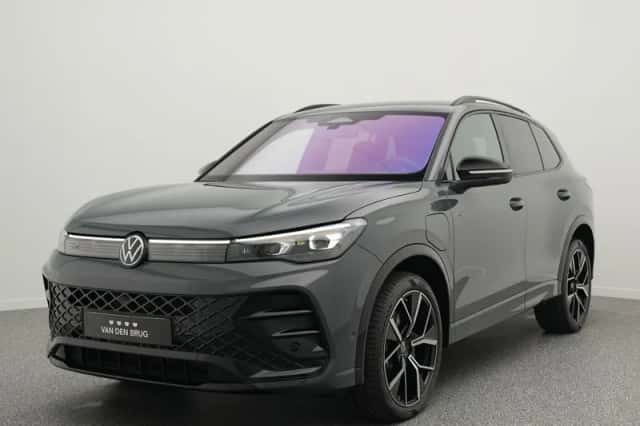Volkswagen Tiguan (2025) thumbnail 1