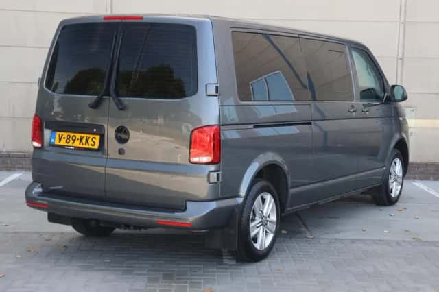 Volkswagen Transporter (2024) thumbnail 5