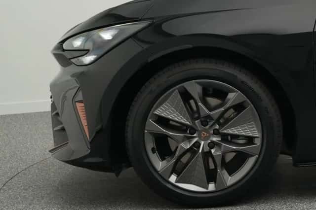 CUPRA Born (2026) thumbnail 6