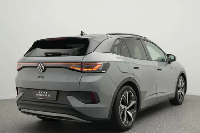Volkswagen ID.4 (2022) thumbnail 2