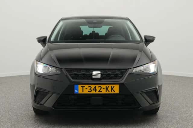 SEAT Ibiza (2023) thumbnail 4
