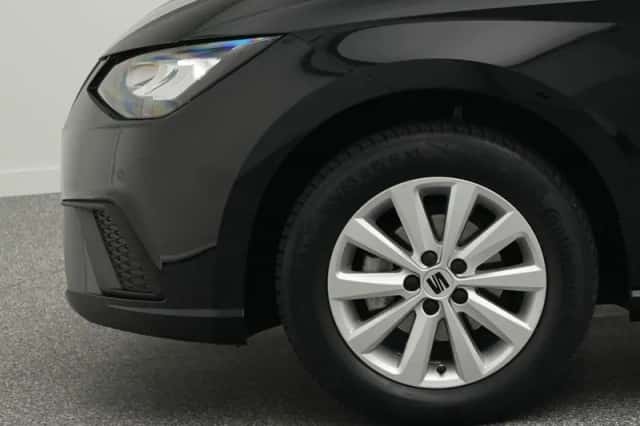 SEAT Ibiza (2023) thumbnail 6
