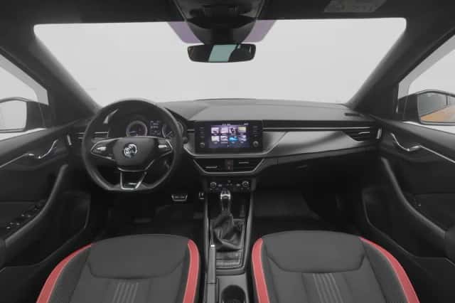 Škoda Kamiq (2024) thumbnail 3