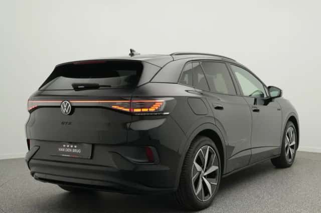 Volkswagen ID.4 (2022) thumbnail 2