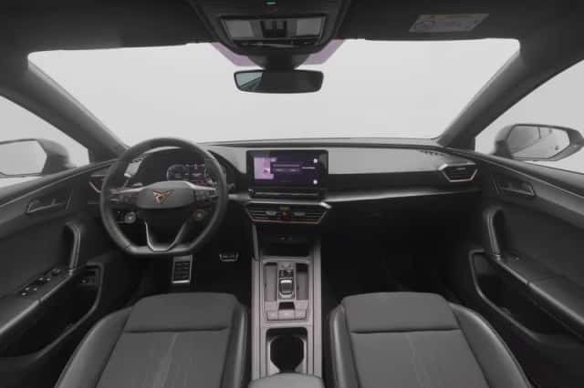 CUPRA Leon Sportstourer (2020) thumbnail 3