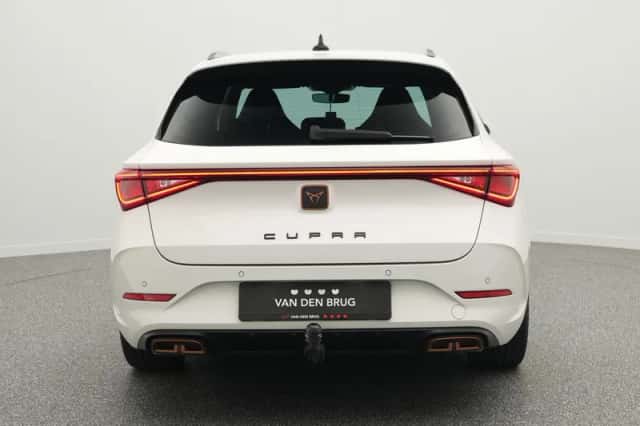 CUPRA Leon Sportstourer (2023) thumbnail 5