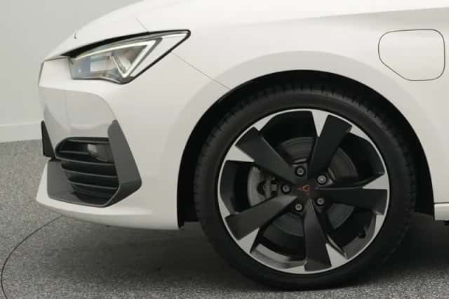 CUPRA Leon Sportstourer (2023) thumbnail 6