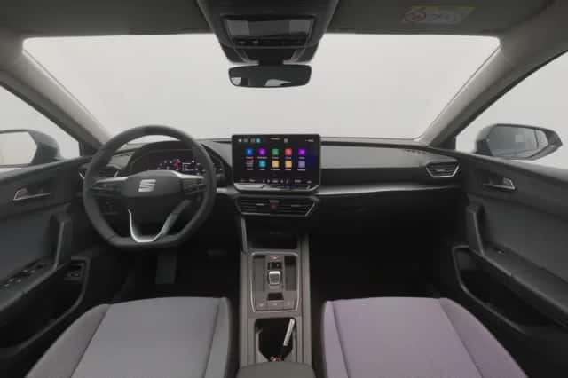 SEAT Leon (2026) thumbnail 3