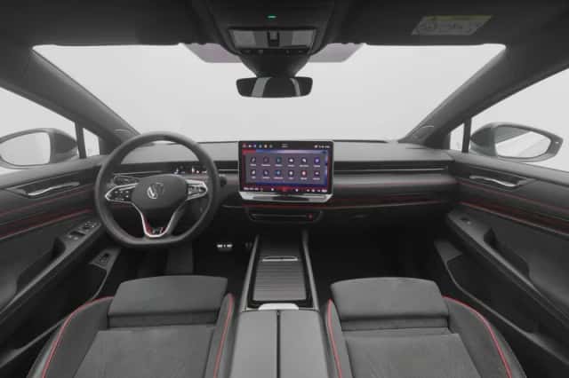 Volkswagen ID.7 (2025) thumbnail 3