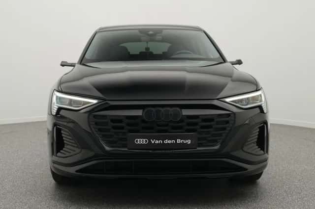Audi Q8 e-tron (2024) thumbnail 6