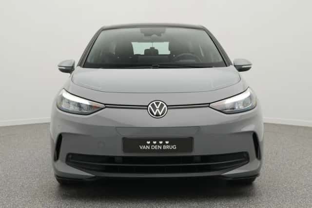 Volkswagen ID.3 (2024) thumbnail 6
