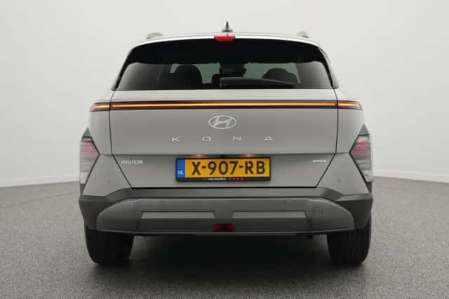 Hyundai Kona (2024) thumbnail 6