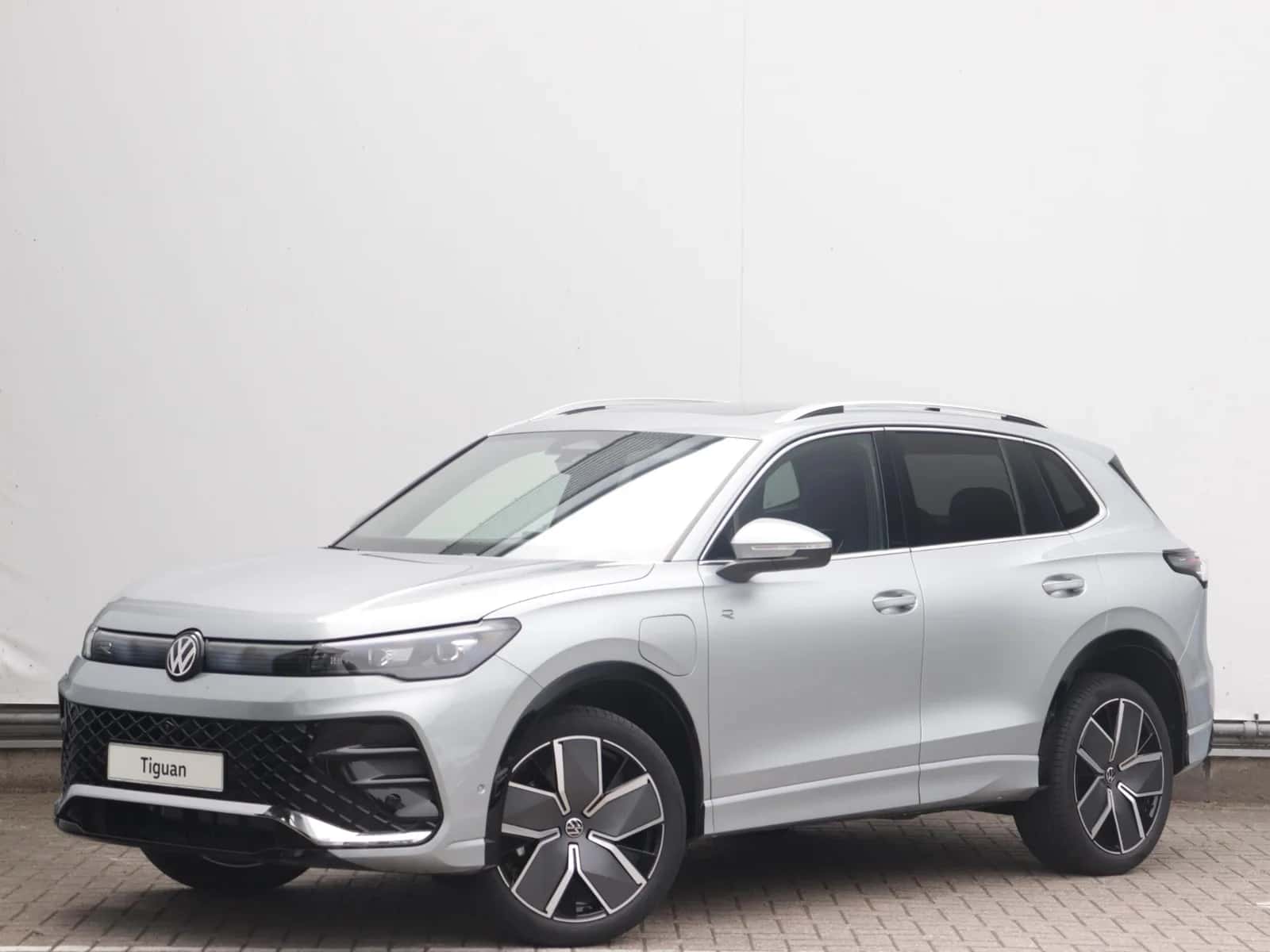 Volkswagen Tiguan (2026) — foto 1