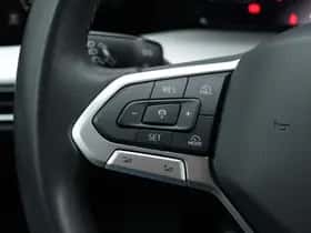 Volkswagen Golf (2025) thumbnail 23