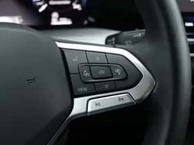 Volkswagen Golf (2025) thumbnail 26
