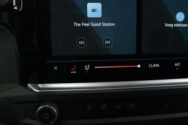 Volkswagen E-Transporter (2025) thumbnail 21