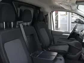 Volkswagen E-Transporter (2025) thumbnail 22