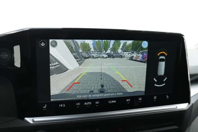 Volkswagen E-Transporter (2025) thumbnail 27