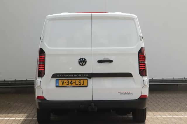Volkswagen E-Transporter (2025) thumbnail 8