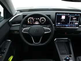 Volkswagen T-Roc (2026) thumbnail 43