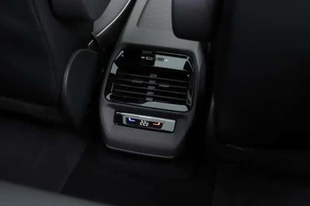 Volkswagen ID.4 (2026) thumbnail 15