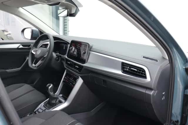 Volkswagen T-Roc (2025) thumbnail 14