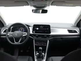 Volkswagen T-Roc (2025) thumbnail 17