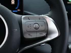 BYD Dolphin (2026) thumbnail 11