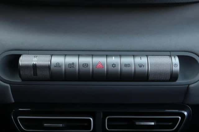 BYD Dolphin (2026) thumbnail 28