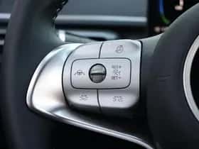 BYD Dolphin (2026) thumbnail 9