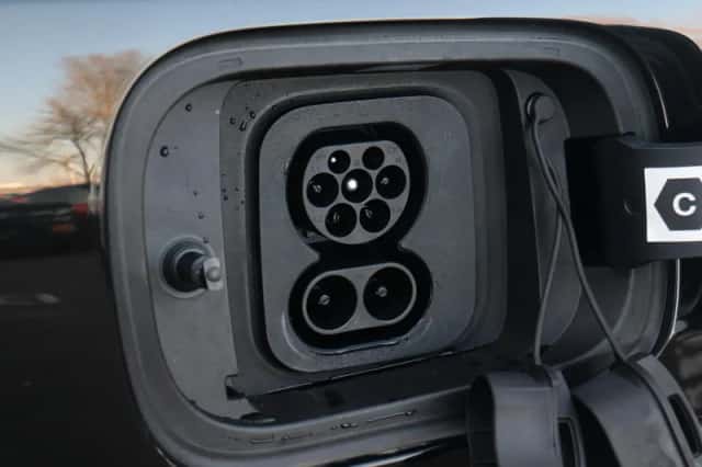 BYD Dolphin (2026) thumbnail 35