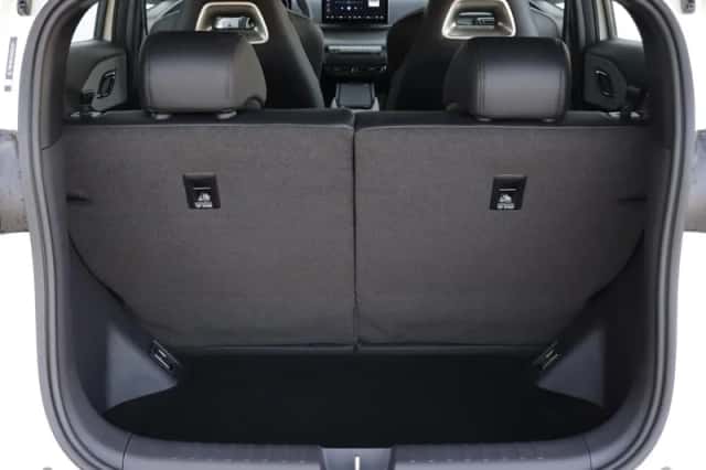 BYD Dolphin (2026) thumbnail 16