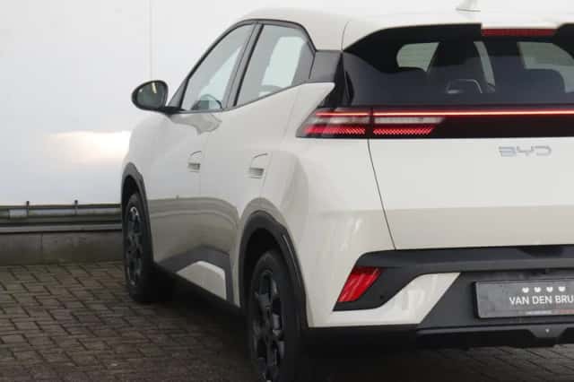 BYD Dolphin (2026) thumbnail 23