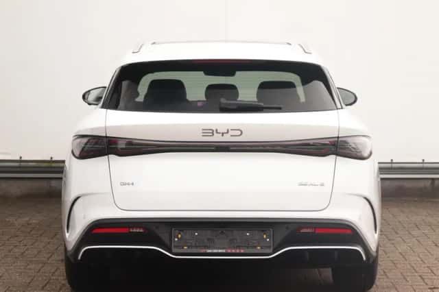 BYD Seal (2026) thumbnail 5