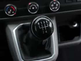 Volkswagen Transporter (2023) thumbnail 20