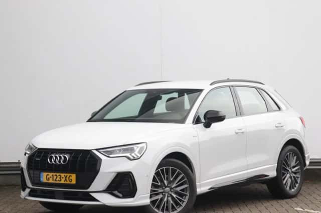 Audi Q3 (2020) thumbnail 1