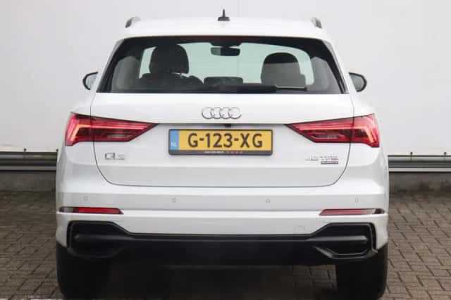 Audi Q3 (2020) thumbnail 6