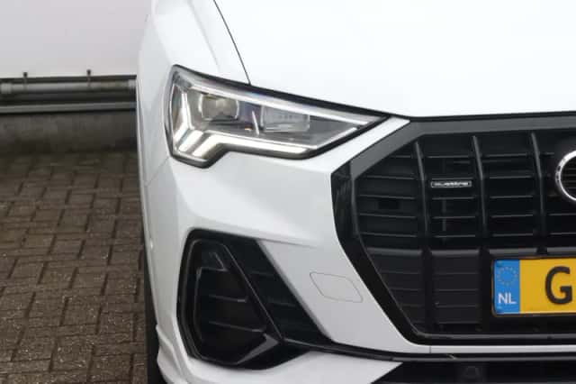 Audi Q3 (2020) thumbnail 7