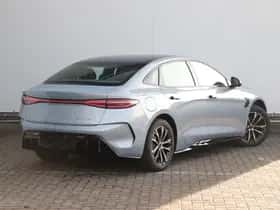 BYD Seal (2026) thumbnail 4