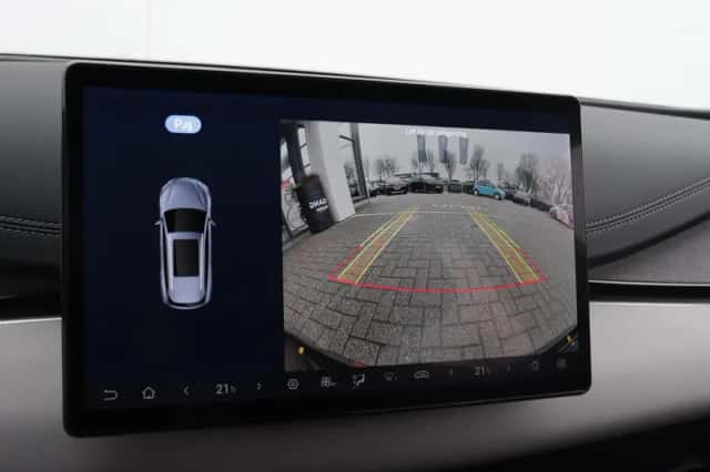 BYD Seal (2026) thumbnail 11