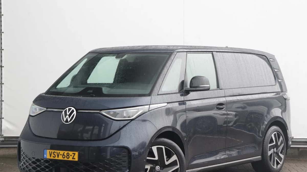 Volkswagen ID. Buzz (2022) — foto 1