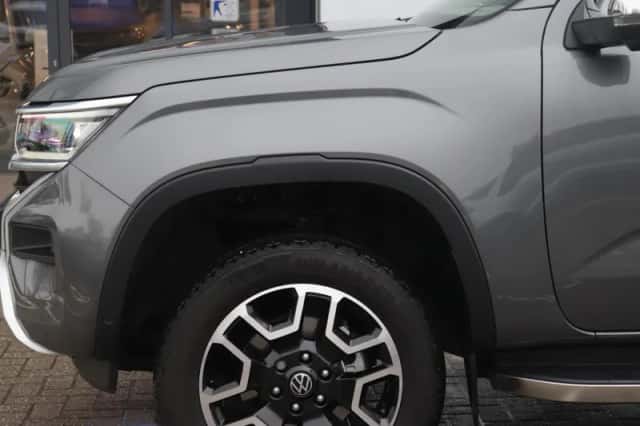 Volkswagen Amarok (2024) thumbnail 14
