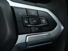Volkswagen Amarok (2024) thumbnail 17