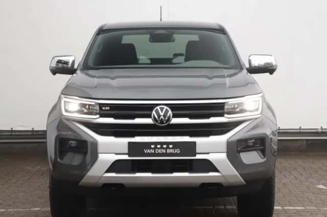 Volkswagen Amarok (2024) thumbnail 4