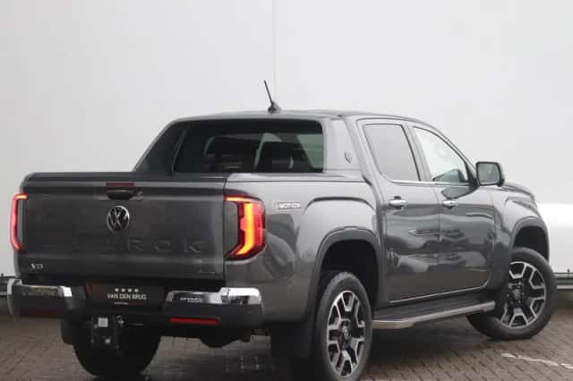 Volkswagen Amarok (2024) thumbnail 5