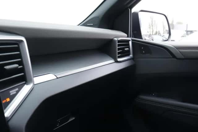 Volkswagen Amarok (2024) thumbnail 52